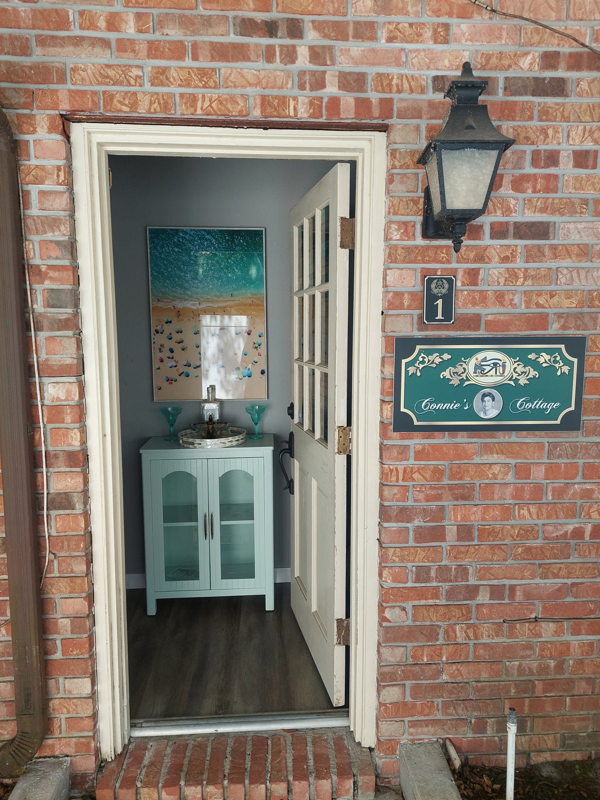 Connie's Cottage